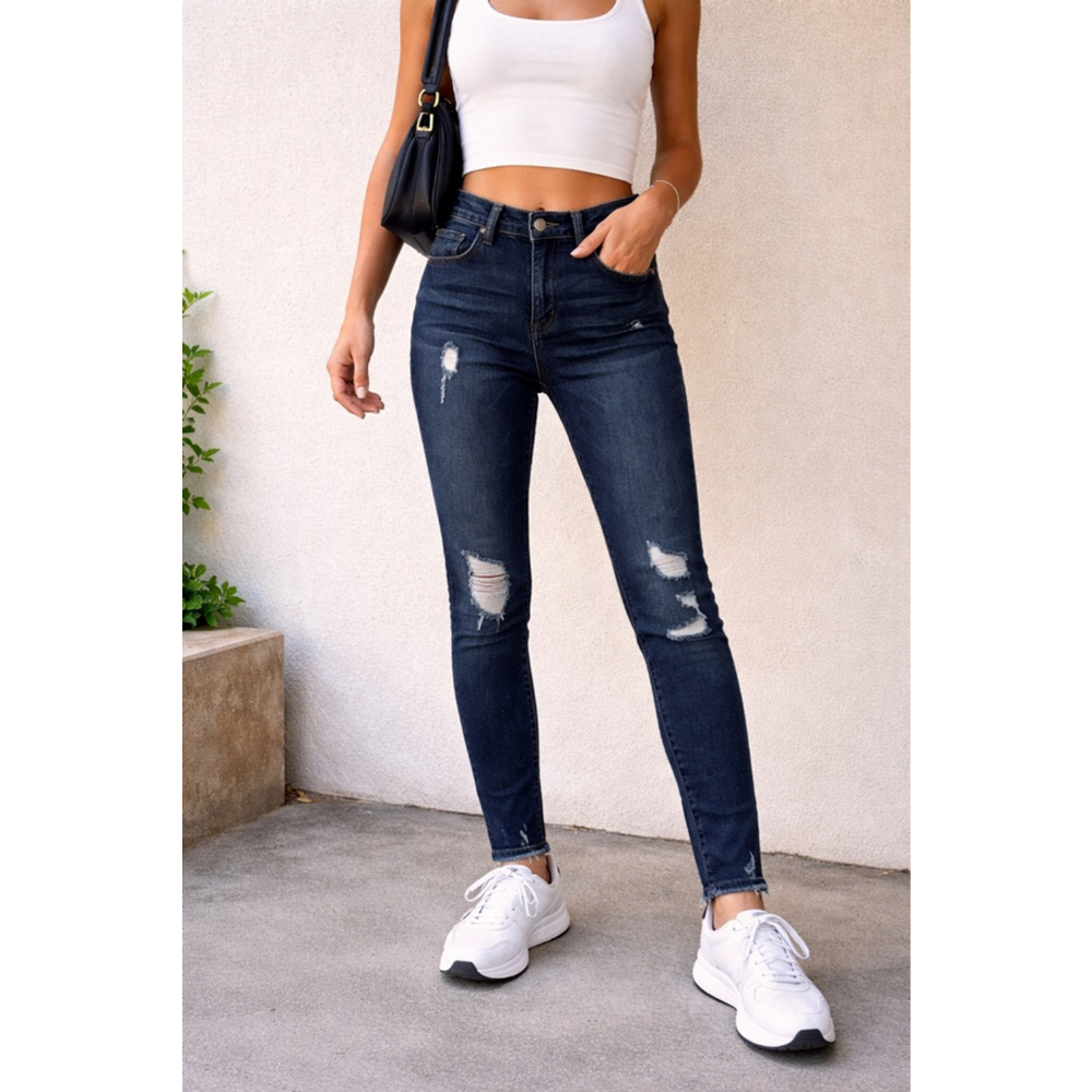 Tractr Nina High Rise Slim Jeans Size 4 NWT Dark Wash Distressed Stretch Denim
